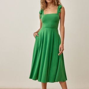 Reformation Edita Midi Dress (small) in Kelly